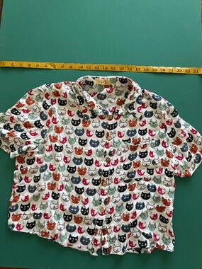 Love Notes Adorable Cat Blouse Size Large